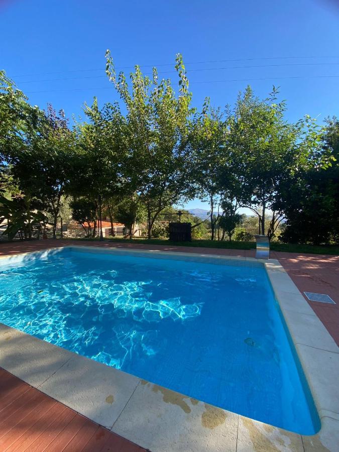 Pinhawood Villa Resende Bagian luar foto