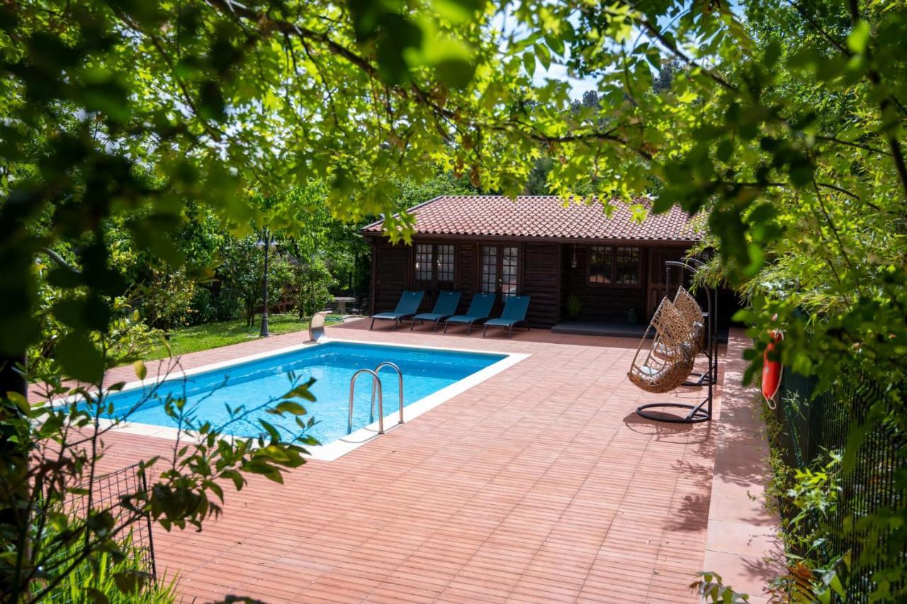Pinhawood Villa Resende Bagian luar foto